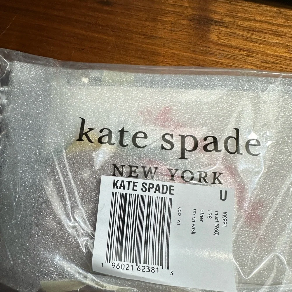 Kate Spade Burger Design Wristlet in Brown and Cream